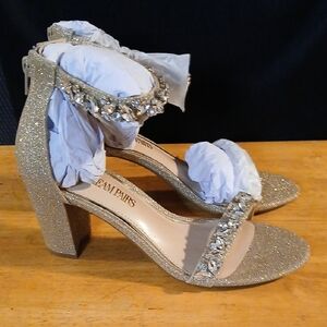 Dream Paris Elegant Gold Heeled Sandals